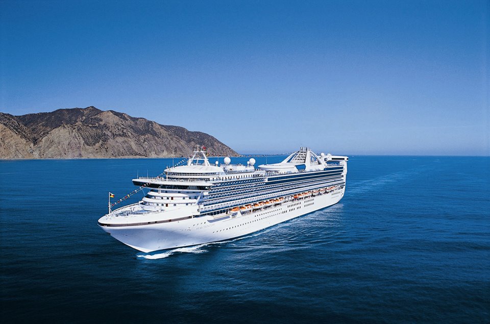 cruise doctor ship